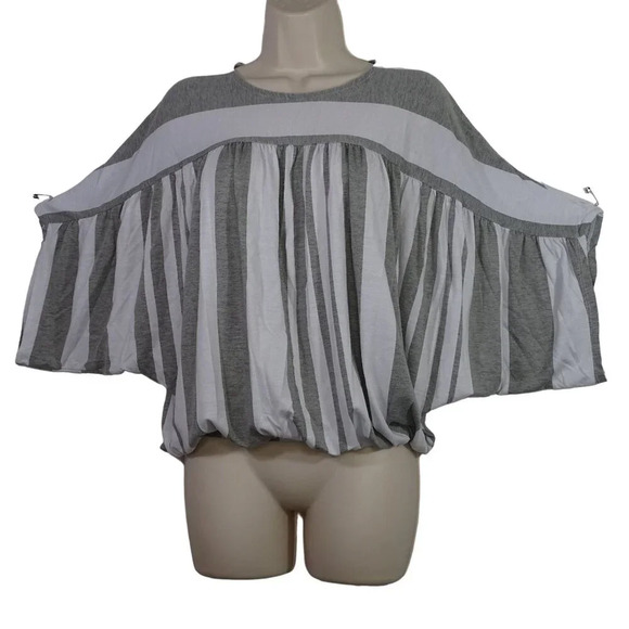 Time And Tru Striped Gray White Batwing Dolman Sleeve Knit Top Women Size S - Picture 1 of 8